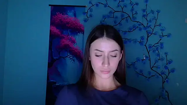 AlisaBubbles online show from 11-25-25, 12:49