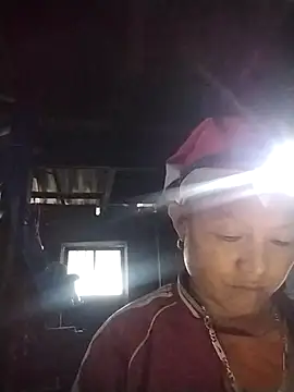 Samdim23 online show from 09-29-25, 01:33