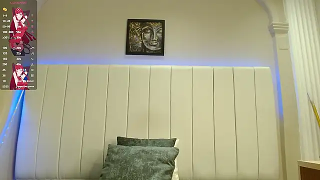 Snapshot of kendra_lux1 chatting on 11-19-25, 12:49 kendra lux1 online show from 11-19-25, 12:49