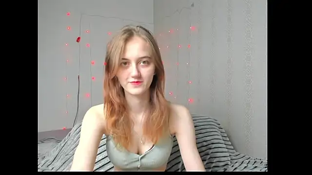 dreamy pollyyy online show from 04-13-26, 04:12