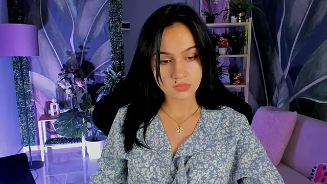 MonicaFarmer online show from 09-23-25, 05:16