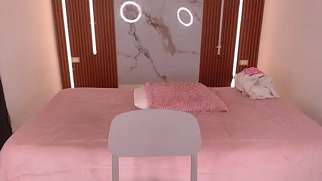 tiffy loff online show from 11-13-25, 08:30