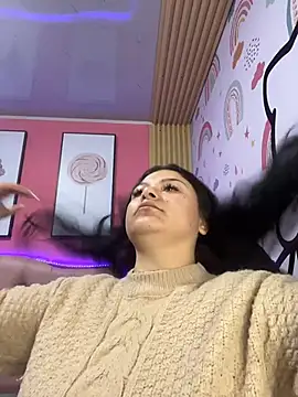 Snapshot of Megaan__More chatting on 11-08-25, 02:12 Megaan More online show from 11-08-25, 02:12