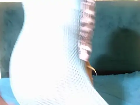 Freaky-Nicky18 online show from 10-25-25, 08:33