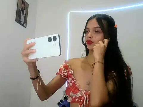 lucy babyy online show from 11-04-25, 07:46