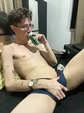 HeiRique online show from 10-06-25, 05:27