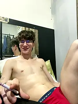 HeiRique online show from 10-21-25, 03:51