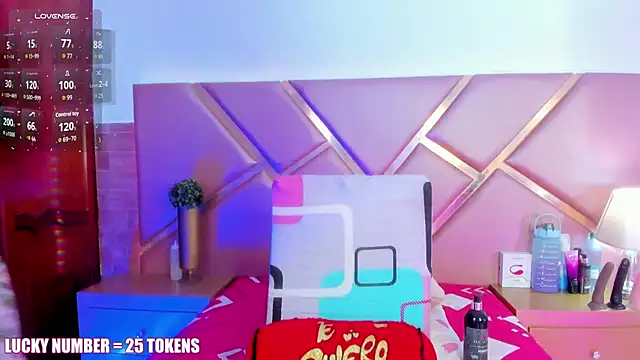 SophieSinclair online show from 04-23-26, 12:29