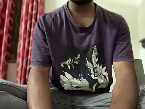 Snapshot of bossyjuicy chatting on 11-09-25, 07:12 bossyjuicy online show from 11-09-25, 07:12