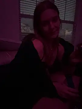 AllesandraLove online show from 11-26-25, 12:28