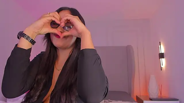 Dream nena online show from 09-27-25, 04:06