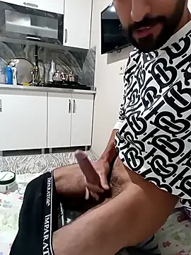 Snapshot of Favoriniz65 chatting on 10-08-25, 06:38 Favoriniz65 online show from 10-08-25, 06:38