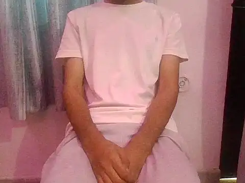 Snapshot of ash706339 chatting on 09-25-25, 03:54 ash706339 online show from 09-25-25, 03:54