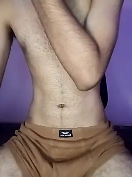 Snapshot of ash706339 chatting on 10-22-25, 05:08 ash706339 online show from 10-22-25, 05:08