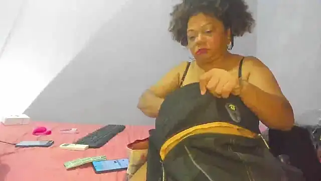 Snapshot of milf_1232 chatting on 10-07-25, 12:35 milf 1232 online show from 10-07-25, 12:35