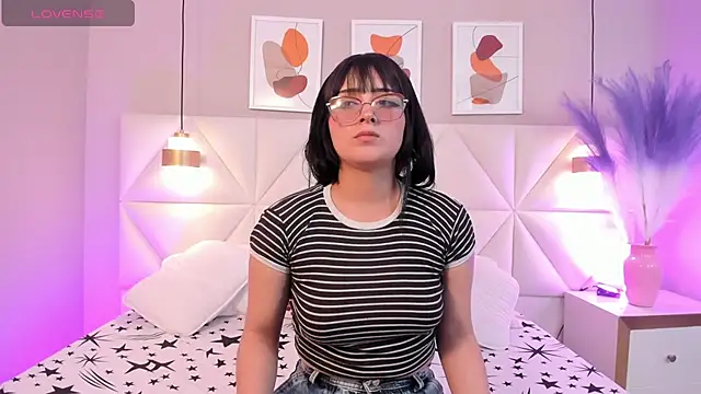 Adara  carter  online show from 09-20-25, 03:29