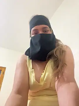 Snapshot of Wild-Nayra chatting on 02-16-26, 09:11 Wild-Nayra online show from 02-16-26, 09:11