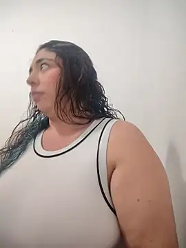 Bagiolett online show from 04-22-26, 07:26