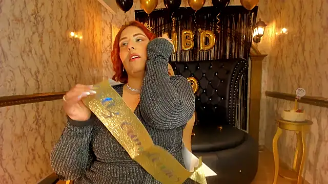 Snapshot of Helenstanford chatting on 11-11-25, 01:44 Helenstanford online show from 11-11-25, 01:44