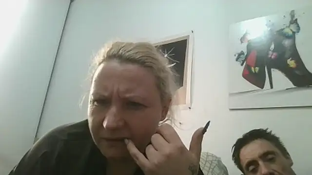 Snapshot of Bakala93 chatting on 05-11-26, 03:01 Bakala93 online show from 05-11-26, 03:01