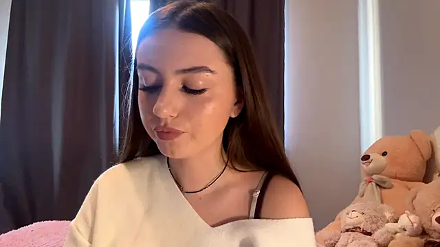 Snapshot of CatherinDream chatting on 09-30-25, 03:22 CatherinDream online show from 09-30-25, 03:22