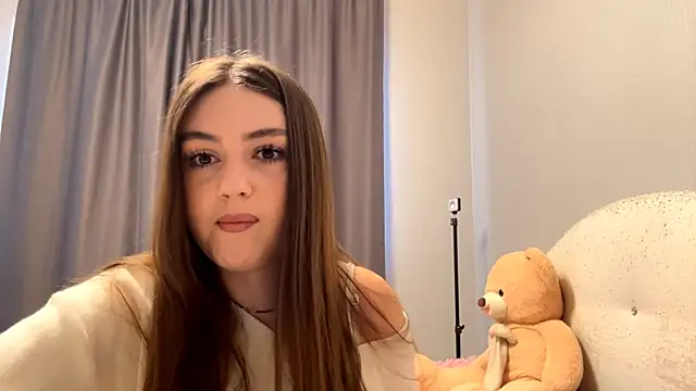 CatherinDream online show from 11-28-25, 05:10