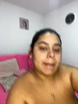 Snapshot of Anabelle_00_ chatting on 11-29-25, 02:58 Anabelle 00 online show from 11-29-25, 02:58