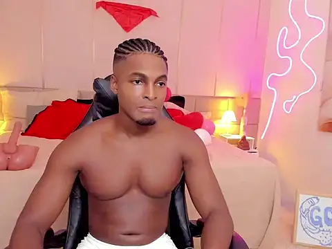 Snapshot of SoHighAngel chatting on 02-14-26, 10:50 SoHighAngel online show from 02-14-26, 10:50