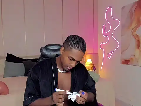 Snapshot of SoHighAngel chatting on 02-24-26, 10:08 SoHighAngel online show from 02-24-26, 10:08