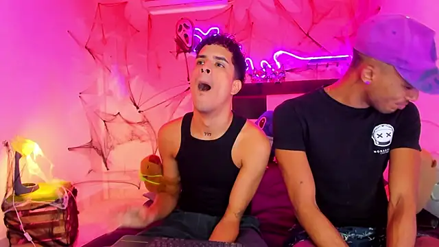 Snapshot of Lucky_boys__X chatting on 10-30-25, 12:06 Lucky boys X online show from 10-30-25, 12:06