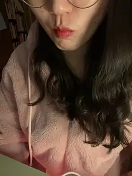 Snapshot of ruiki666 chatting on 12-19-25, 03:08 ruiki666 online show from 12-19-25, 03:08