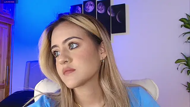 MaryMoon  online show from 10-18-25, 10:10