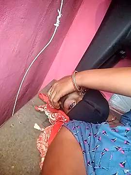 Snapshot of Suman_ji1 chatting on 10-30-25, 09:04 Suman ji1 online show from 10-30-25, 09:04