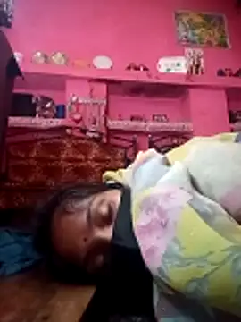 Snapshot of Suman_ji1 chatting on 11-13-25, 11:03 Suman ji1 online show from 11-13-25, 11:03