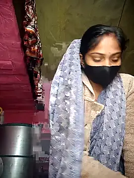 Snapshot of Suman_ji1 chatting on 11-14-25, 11:35 Suman ji1 online show from 11-14-25, 11:35