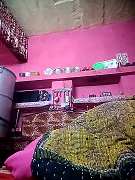 Snapshot of Suman_ji1 chatting on 11-24-25, 10:42 Suman ji1 online show from 11-24-25, 10:42