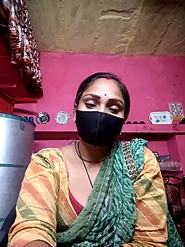 Snapshot of Suman_ji1 chatting on 12-05-25, 11:08 Suman ji1 online show from 12-05-25, 11:08