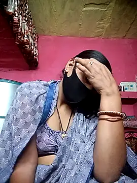 Snapshot of Suman_ji1 chatting on 12-14-25, 10:42 Suman ji1 online show from 12-14-25, 10:42