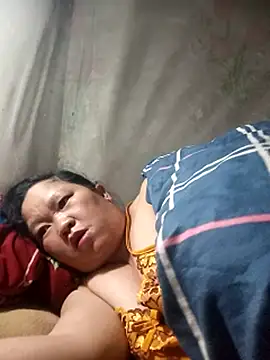 riso-00 online show from 12-19-25, 04:25