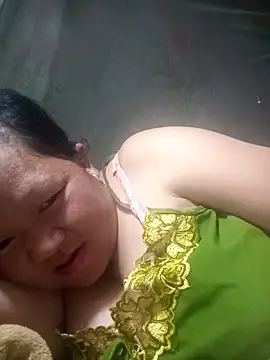 riso-00 online show from 04-27-26, 02:04