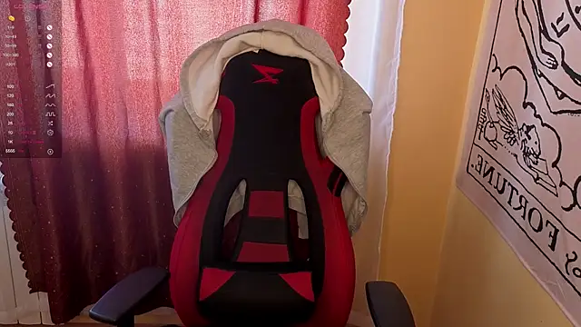 Snapshot of KrisNeal chatting on 10-08-25, 10:35 KrisNeal online show from 10-08-25, 10:35