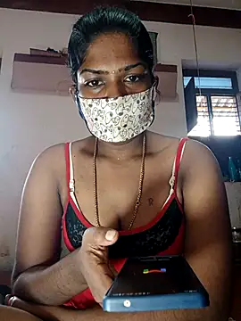 Snapshot of Tamil_Kavitha chatting on 10-27-25, 06:17 Tamil Kavitha online show from 10-27-25, 06:17