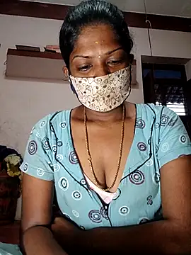 Snapshot of Tamil_Kavitha chatting on 11-08-25, 12:55 Tamil Kavitha online show from 11-08-25, 12:55