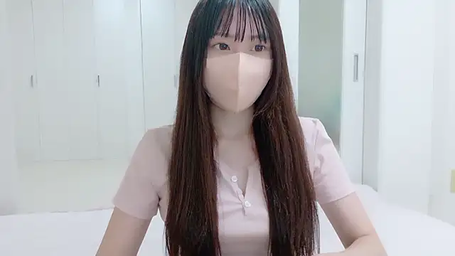  Mia land  online show from 09-19-25, 01:12