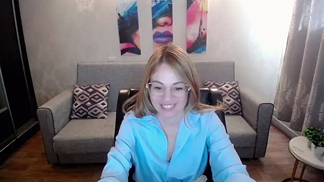 shy hot cat online show from 09-18-25, 08:49