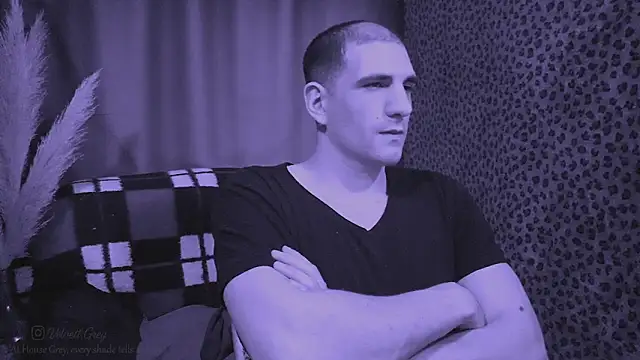 Snapshot of ObeyLust chatting on 10-17-25, 02:26 ObeyLust online show from 10-17-25, 02:26