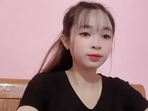 Suna7383 online show from 10-31-25, 03:46