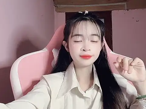 Suna7383 online show from 11-08-25, 05:34