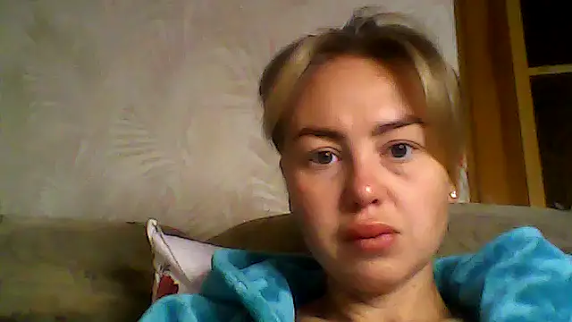 Snapshot of MartaLuna_ chatting on 09-29-25, 07:35 MartaLuna  online show from 09-29-25, 07:35