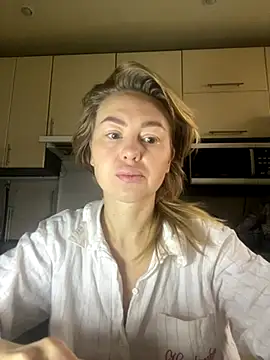 MartaLuna  online show from 11-16-25, 07:36